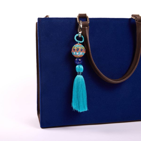 İZ Charm | Globe